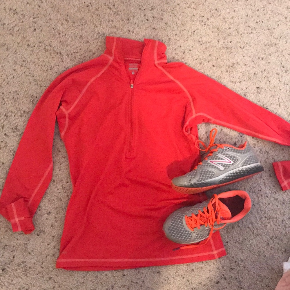 Nike Pro Runner's Quarter Zip SZ. L (fits medium)